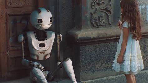 Одинокий робот . HD .Грустная короткометражка про робота - YouTube