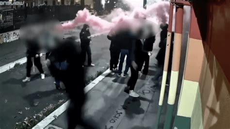 Ragazzo Di 12 Anni Vittima Di Bullismo Omofobico Gay It