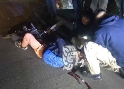 Ciclista Arrollado Por Un Taxi En La Colonia En Xalapa