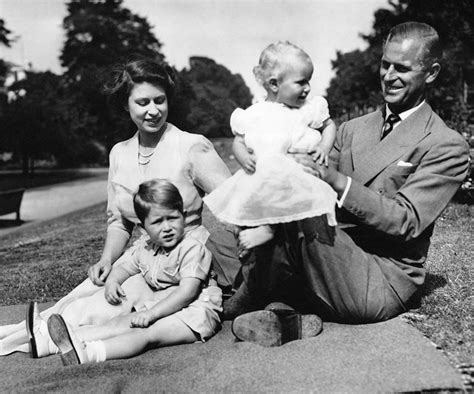 Prince Philip Children : Pictures of Prince Philip With His ...