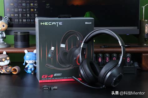 Edifier G4 S Thunder Edition, a dual-mode Bluetooth gaming headset ...