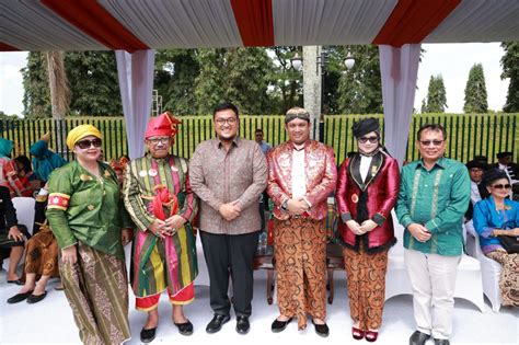 InfoPublik Hadiri Festival Adat Budaya Nusantara II Di Jateng Wabup