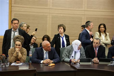 Law Committee Passes First Stage Of Israeli Judicial Reform Middle