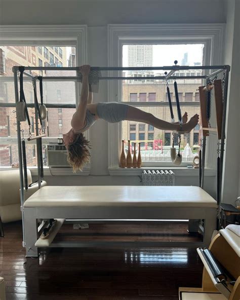 Chloe Grace Moretz Pussy Print Of The Day DrunkenStepFather