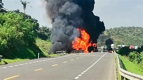 Se Incendia Pipa En La Autopista Veracruz Poza Rica