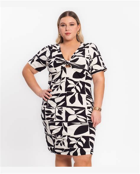 Riachuelo Vestido Feminino Plus Size Estampado Secret Glam Preto