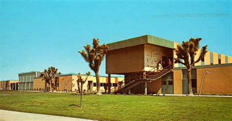 Vintage Chrome Postcards: Antelope Valley College