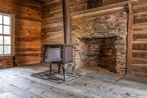 Cozy Cabin Vibes: Cabin Fireplace Ideas to Inspire Your Retreat ...