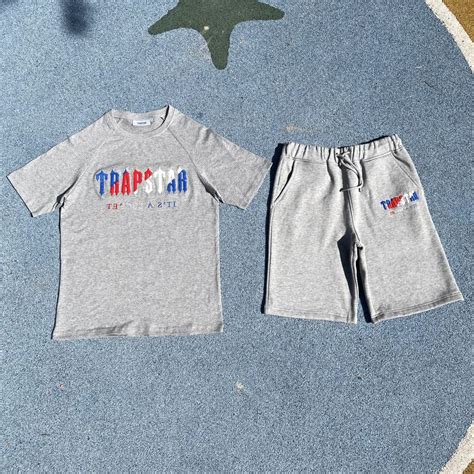 Trapstar Chenille Decoded Short Drip Kickz