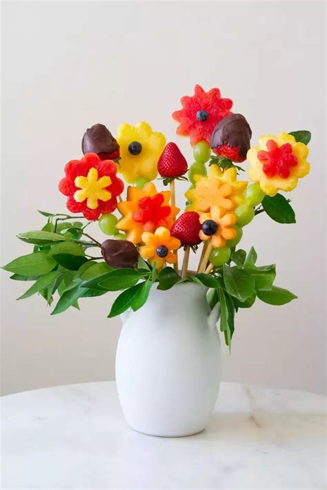 Edible flower arrangements – Artofit