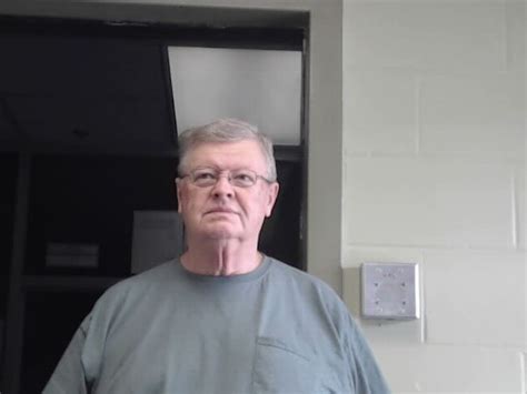 William J Moore Jr Sex Offender Or Predator In Perry FL 32348 FL78556