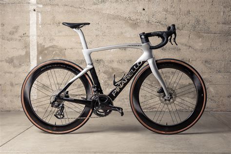 Pinarello Dogma F – Above Category