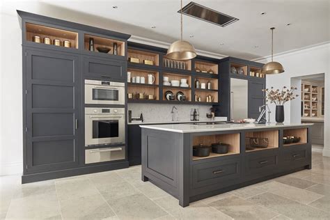 Dark Grey Shaker Style Kitchen | Tom Howley