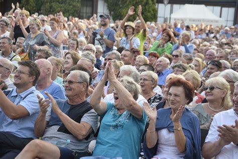 Zbli A Si Kabareton W Ciechocinku Zobaczcie Zdj Cia Z