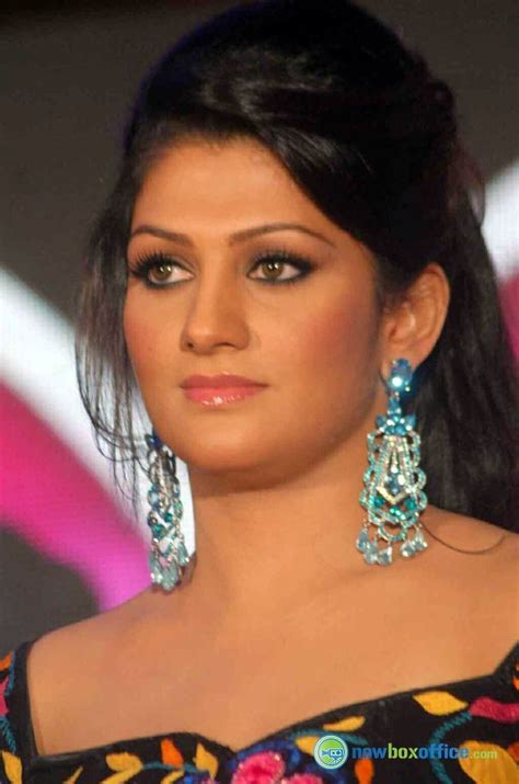 Radhika Kumaraswamy (Actress and Producer) ~ Bio with [ Photos | Videos ]