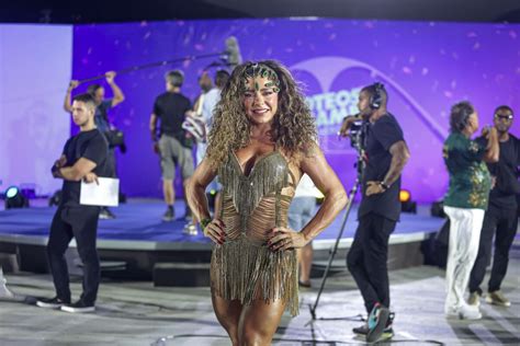 Foto Carnaval Fab Ola De Andrade Estreante Como Rainha De