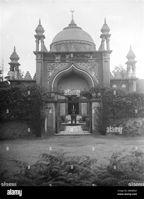 An Open Air Ceremony At The Woking Mosque 25 July 1923 The Shah