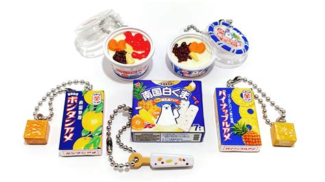 セイカ食品株式会社 ミニチュアチャームコレクション｜食べ物グッズコレクション