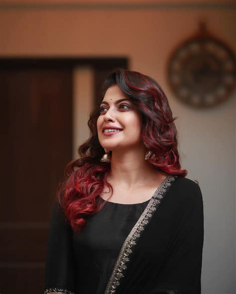 സററലൻ ലകകൽ വർകകഔടട ചതരങങളമയ അനശര ചതര നകക Anusree Hot In Workout