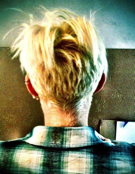 Back View of Miley Cyrus New Pixie Cut - Hairstyles Weekly