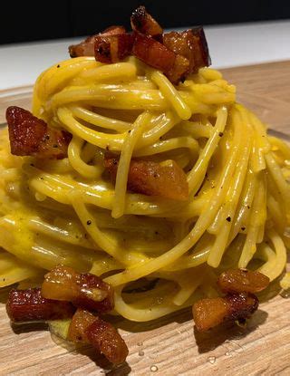 Spaghettone Alla Carbonara Al Ta Cucina Maccaro Paraosteria