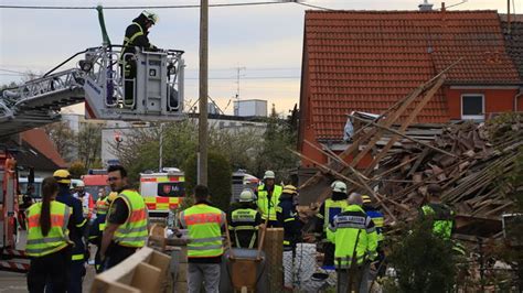 Memmingen Haus Am Zwirner Eingest Rzt Ein Toter Wie Kam Es Zu Dem