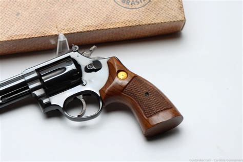 Vintage Taurus Model 66 Blued 6 Barrel Revolver Wood Checkered Grips Revolvers At Gunbroker