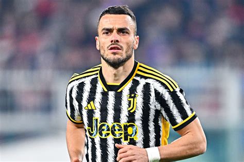 Juve will Filip Kostic loswerden Schlägt Eintracht Frankfurt zu