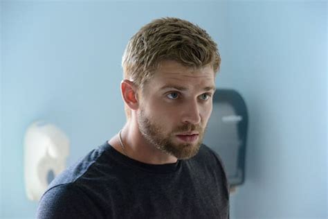 Mike Vogel - Under the Dome - TV Fanatic