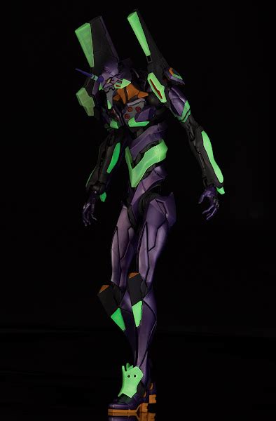 Review RG Eva 01 Night Combat Color