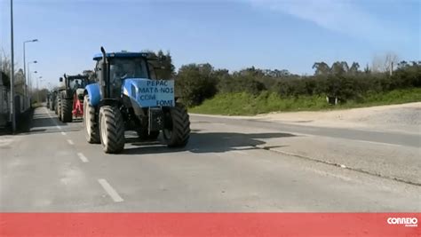 Centenas De Tratores Em Marcha Lenta Na En Em Dire O A Coimbra