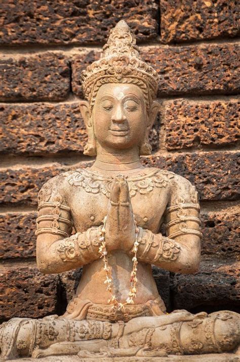 Praying Buddha Statue Outside Wat Chiang Man Chiang Mai Stock Image