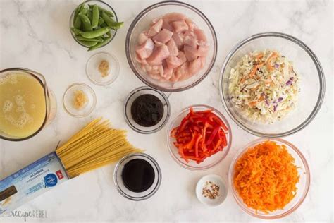 Easy One Pot Chicken Chow Mein Recipe Video The Recipe Rebel