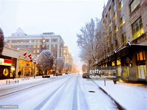 682 Victoria Bc Winter Stock Photos, High-Res Pictures, and Images ...