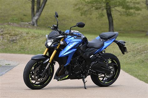 Suzuki Gsx S