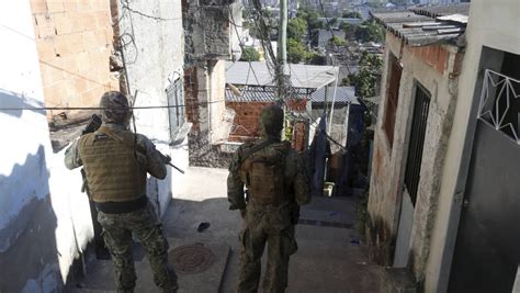 Fogo Cruzado Participa O De Agentes P Blicos Em Tiroteios No Rio