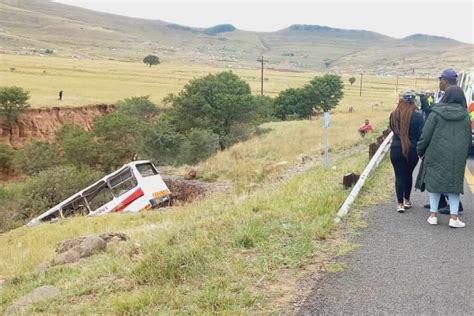 Eastern Cape Bus Crash Claims One Life After Gear Brake Failure