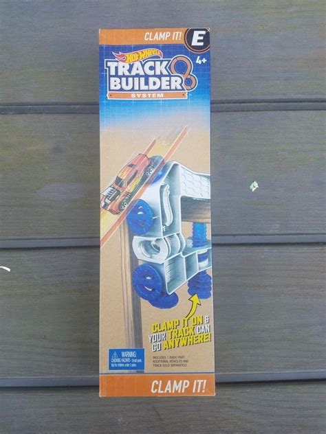 Hot Wheels Track Builder System E Clamp It Brand New