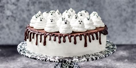 Best Ghost Cake Recipe How To Make A Ghost Cake