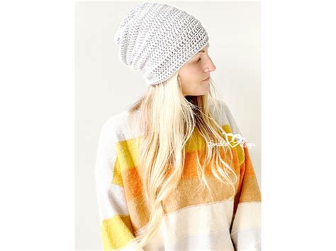 Slouchy Beanie Crochet Pattern | FaveCrafts.com