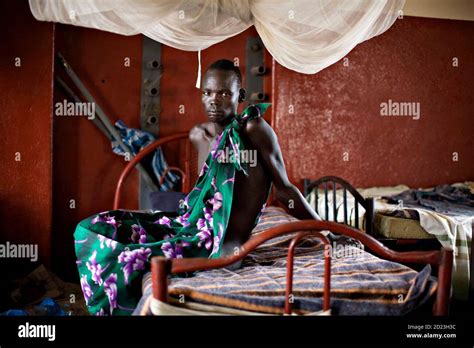 Nuer Tribe Cattle Hi Res Stock Photography And Images Alamy