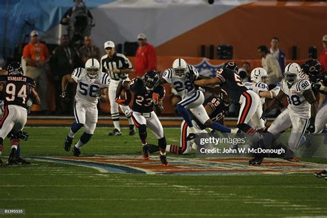 Super Bowl XLI, Chicago Bears Devin Hester in action, returning... News ...