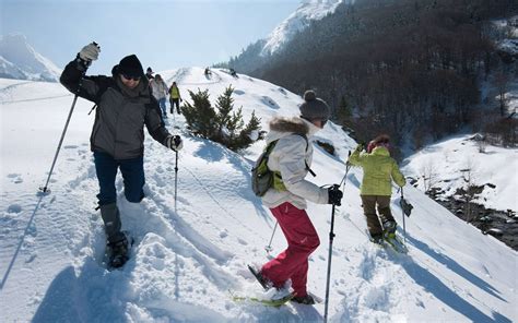 Balades et jeux de raquettes dimanche en Aspe et Ossau La République