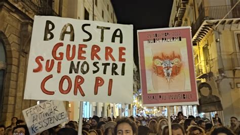 Non Una Di Meno In Piazza Contro La Violenza Sulle Donne Aborto