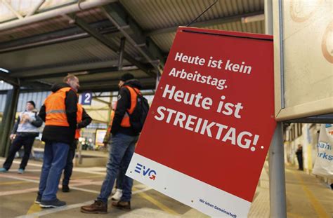 Gewerkschaft EVG droht mit neuen Streiks Wir könnten Bahn