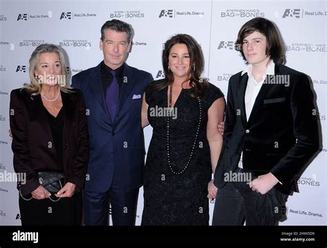 Pierce Brosnan, Keely Shaye Smith, son Dylan Brosnan and mother-in-law Sharon during "Stephen ...