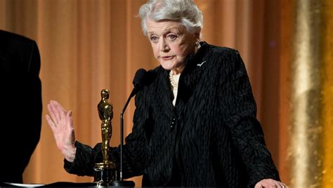 Jessica Fletcher La Signora In Giallo La Serie Con Angela Lansbury