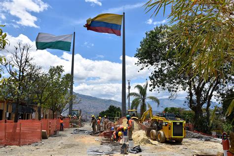 Avanza La Transformación De Uno De Los íconos De Medellín El Cerro