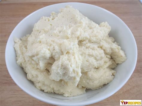 Cheesy Cauliflower Mash Recipe | YepRecipes