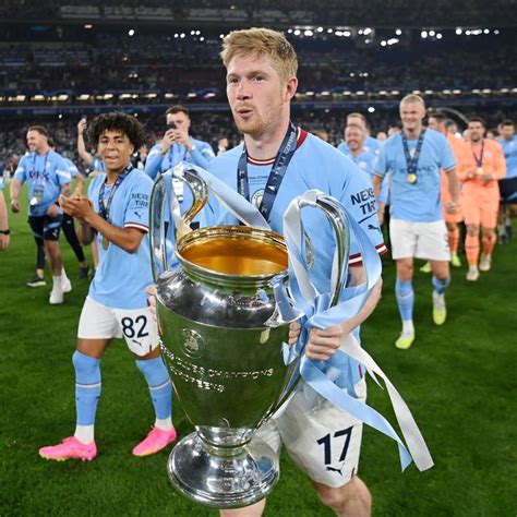 Kevin De Bruyne UCL In 2023 Champions League Trophy Manchester City